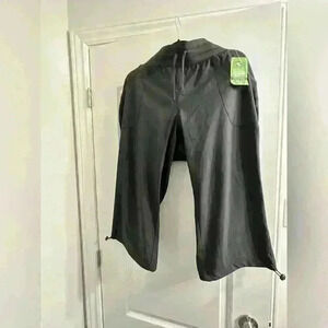 Athletic  Works Cropped Joggers